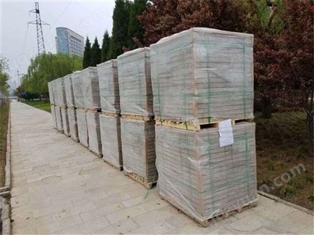 漳州海绵城市陶瓷透水砖 灰色陶瓷透水砖厂家价格
