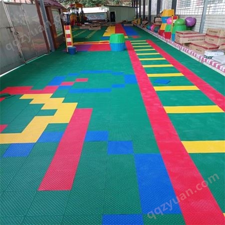 添速悬浮地垫幼儿园户外悬浮式拼图地板操场塑料地板胶定制链接